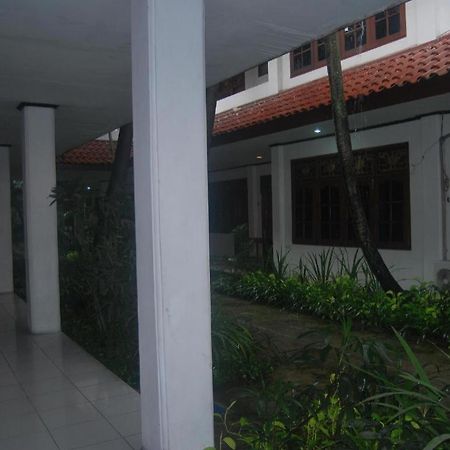 Sadinah Sahid Josodipuro Hotel Colomadu Exterior foto
